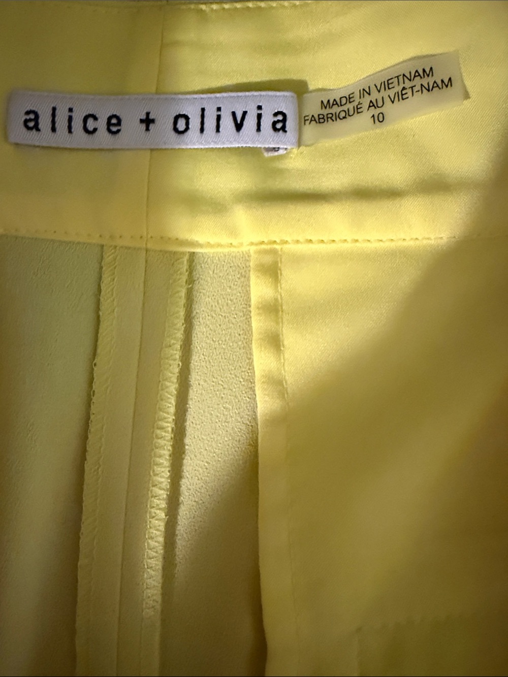Alice + Olivia Bright Yellow High-Waist Tailored Shorts - Picture 3 of 3